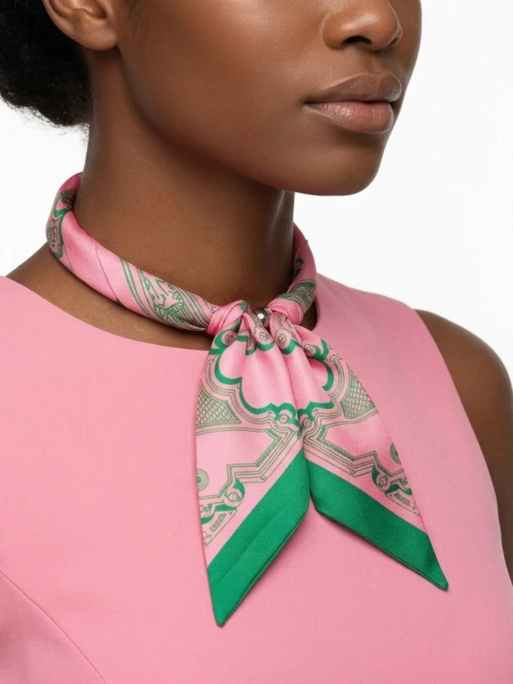 Chic Riviera Style & Silky Magnetic Choker